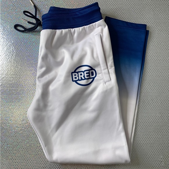 Bred Inc championship men’s jogger set - Picture 3 of 3